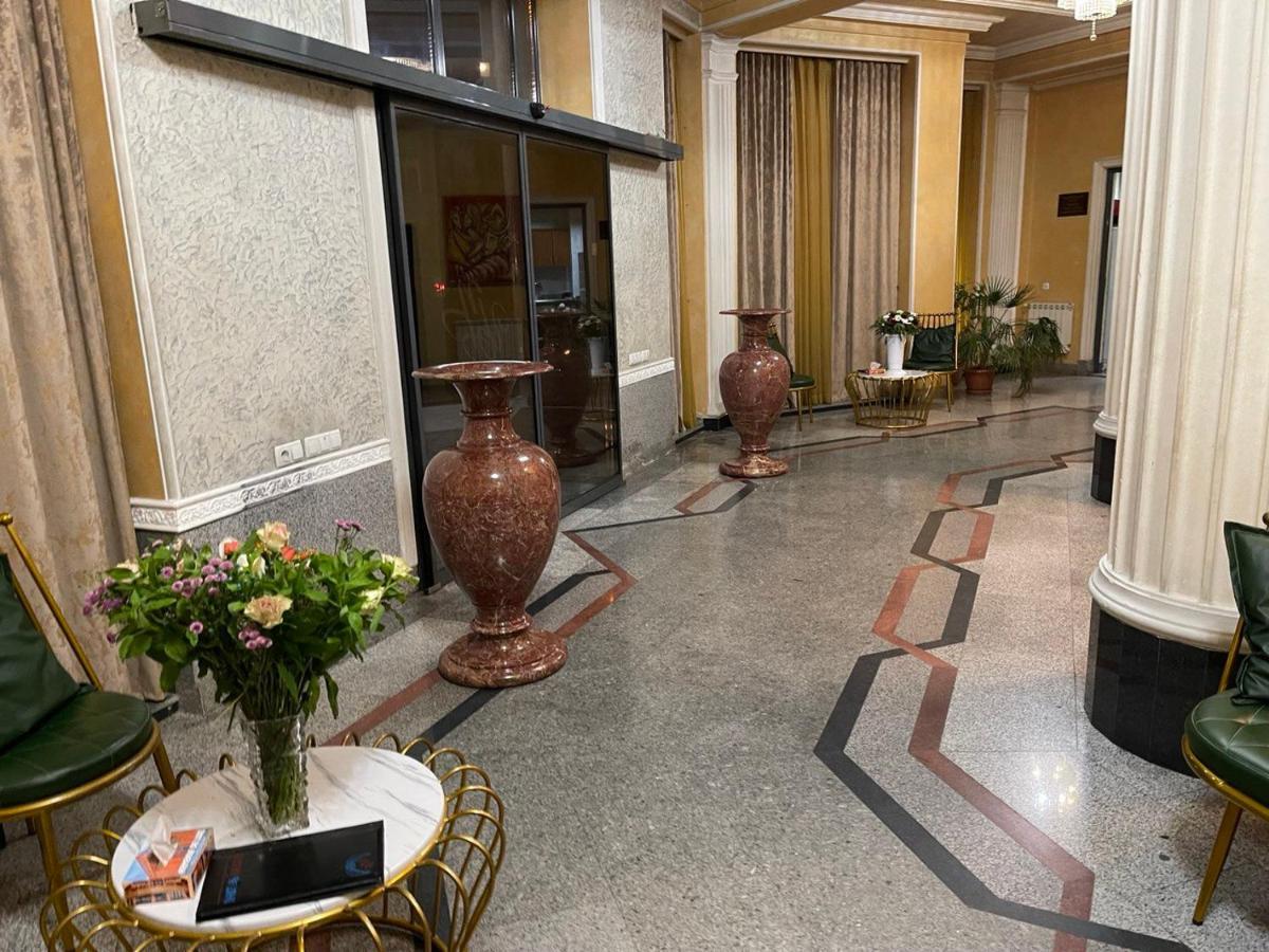 Joy Hotel Apartament Jerevan Eksteriør bilde