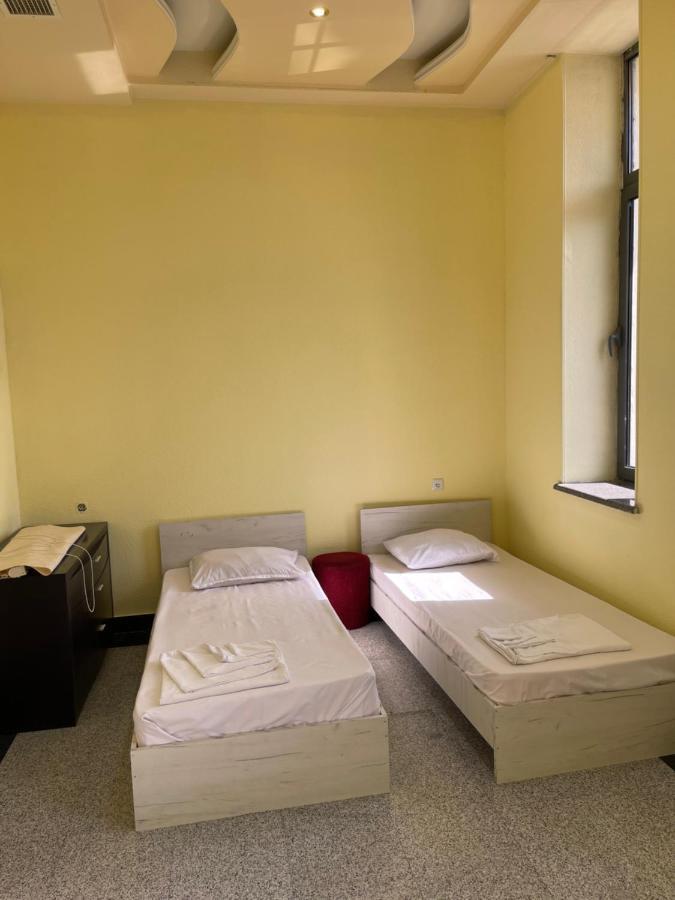 Joy Hotel Apartament Jerevan Eksteriør bilde