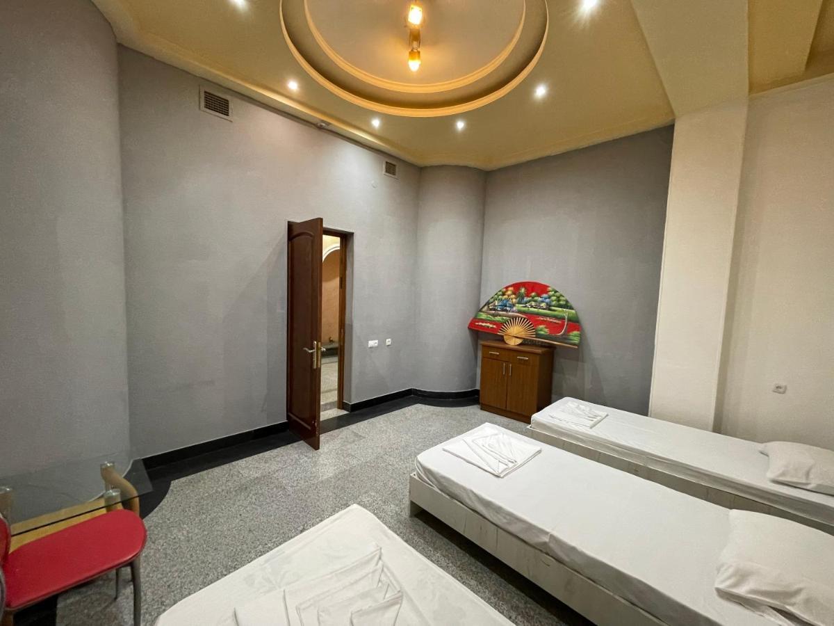 Joy Hotel Apartament Jerevan Eksteriør bilde