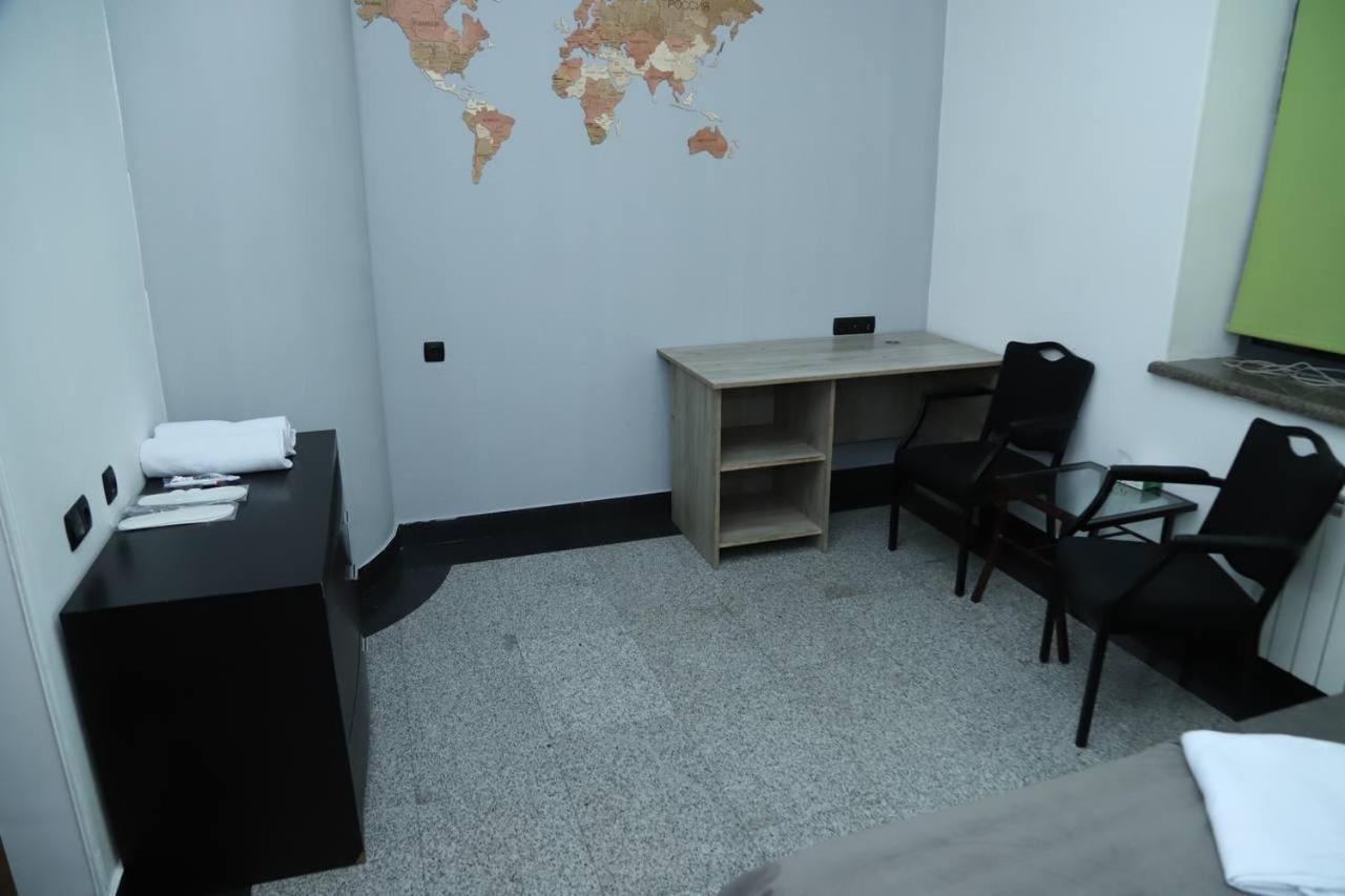 Joy Hotel Apartament Jerevan Eksteriør bilde